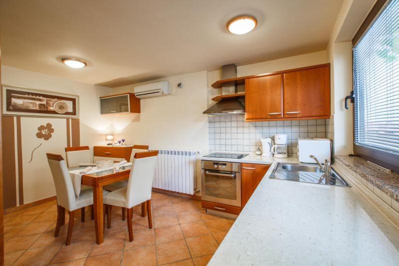Apartmani Gilda Vrsar Exteriér fotografie
